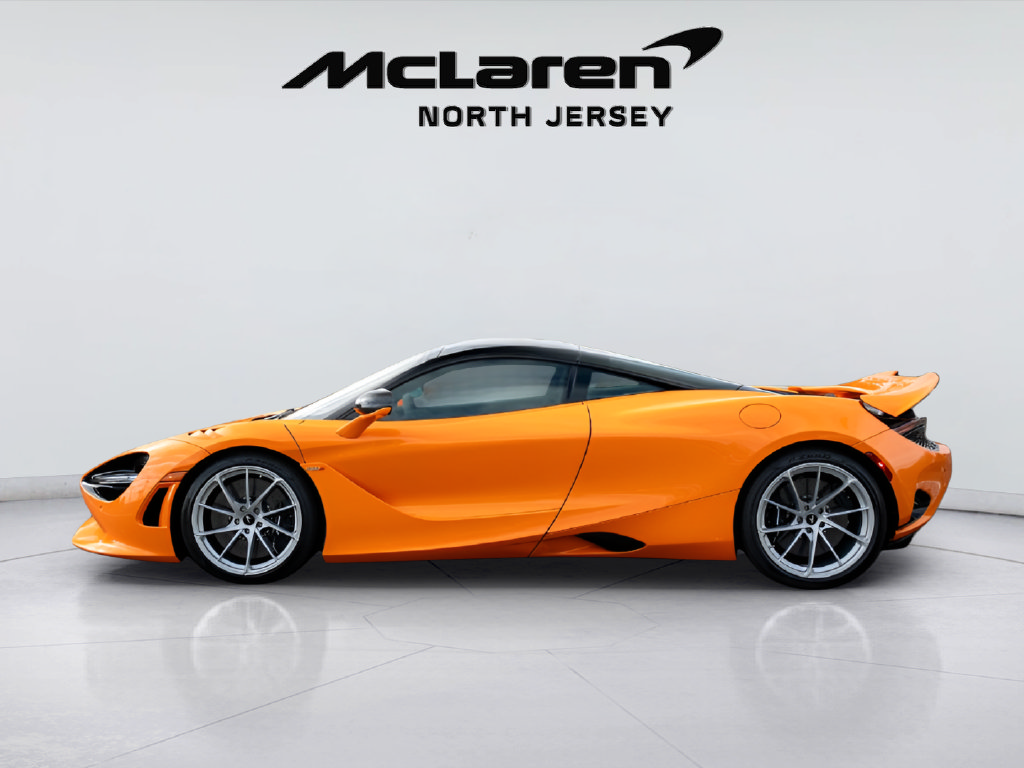 Used 2024 McLaren 750S 3