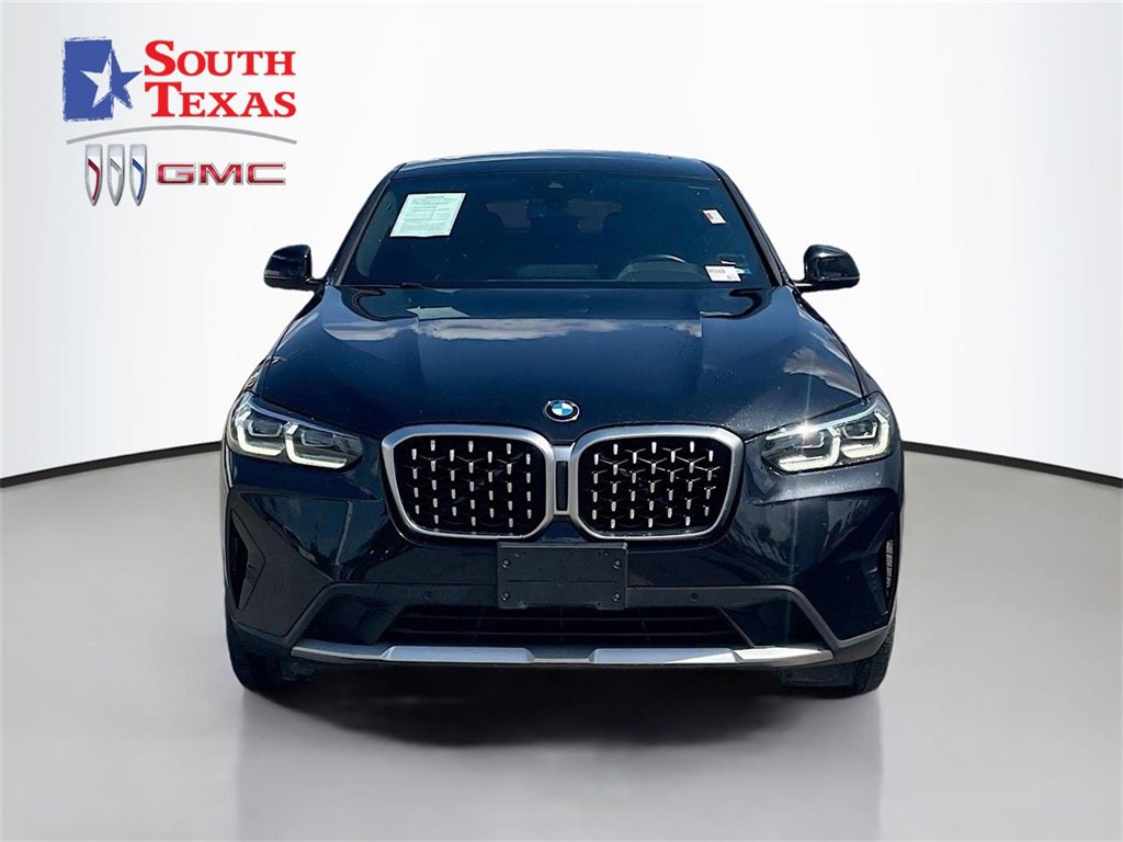 2023 BMW X4 xDrive30i