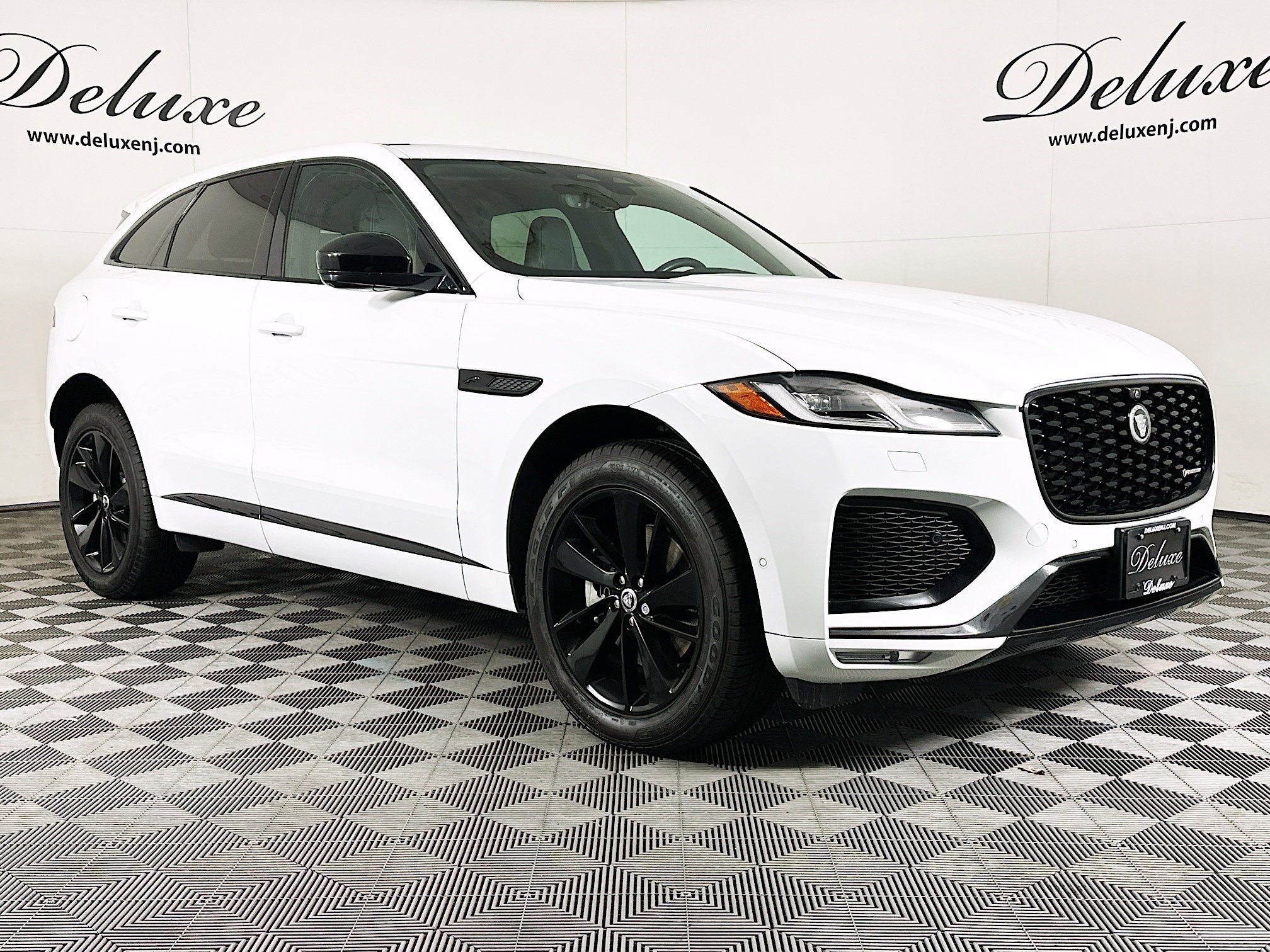 Used 2024 Jaguar F-PACE R-Dynamic S