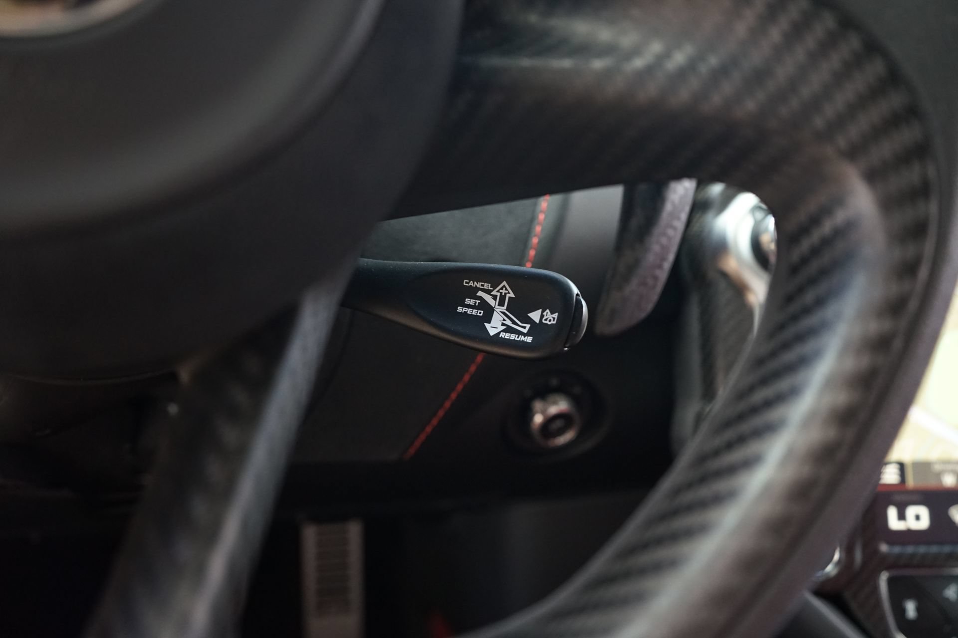 Used 2018 McLaren 720S Performance photo 36