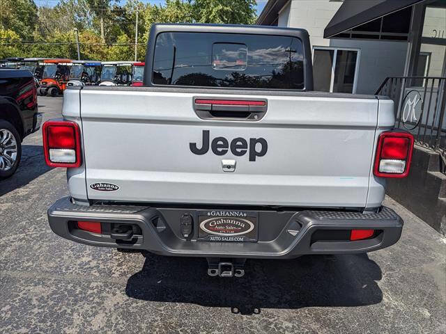 2023 Jeep Gladiator Sport