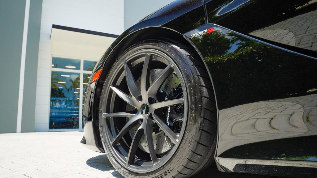 Used 2021 McLaren 720S Spider photo 37