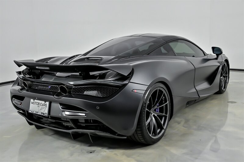 Used 2019 McLaren 720S photo 15