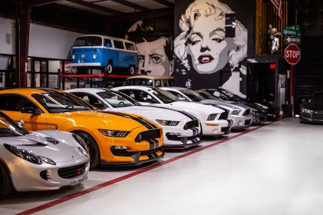 Used 2020 McLaren 720S Performance photo 42