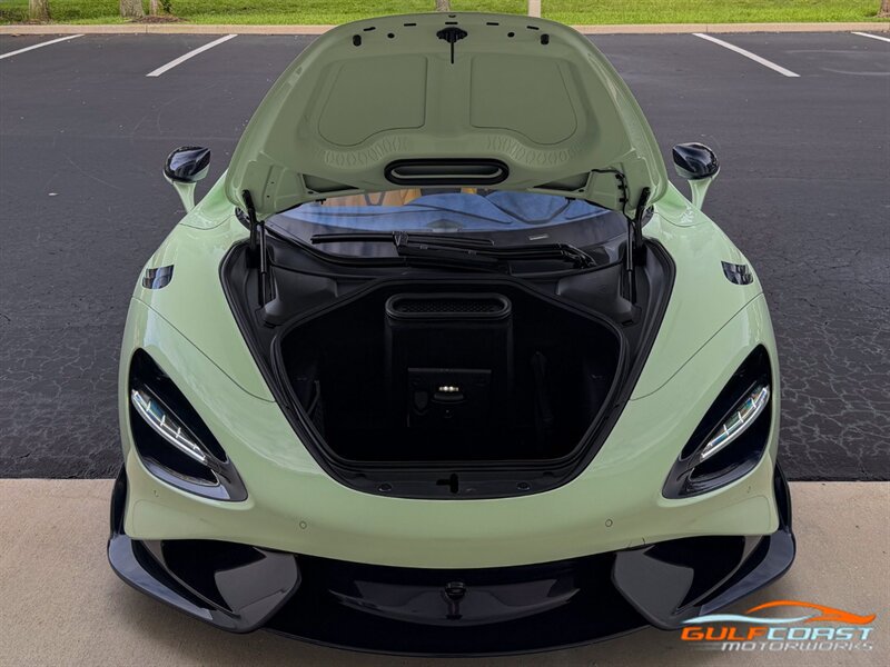 Used 2021 McLaren 765LT photo 42