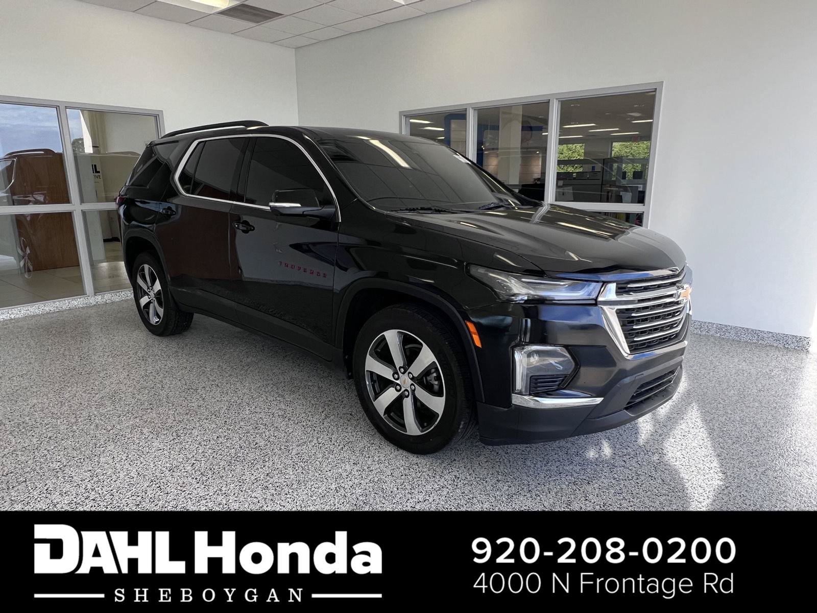 Used 2023 Chevrolet Traverse LT w/ LT Premium Package