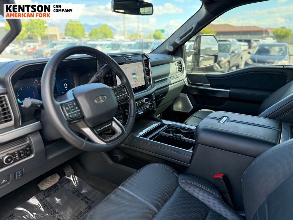 2025 Ford F250 Platinum