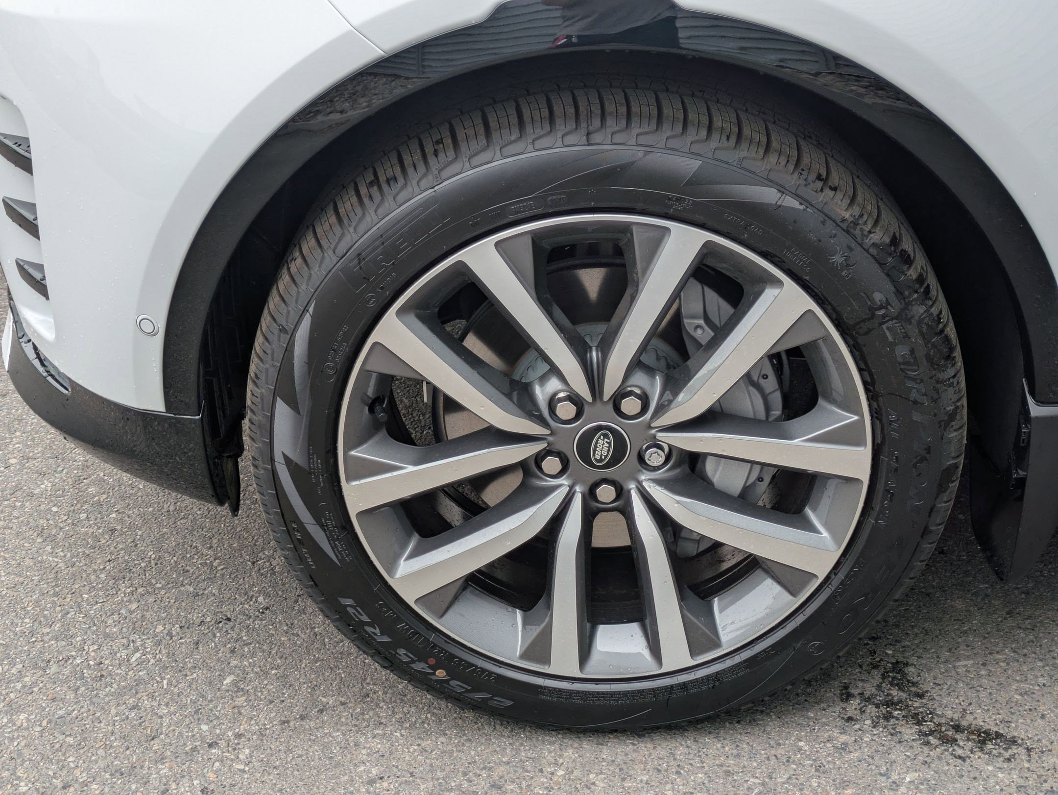 2026 Land Rover Discovery Dynamic SE