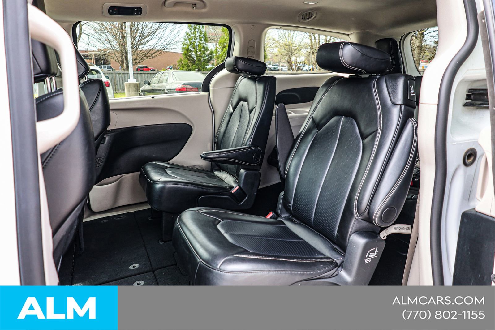 2024 Chrysler Pacifica Touring-L