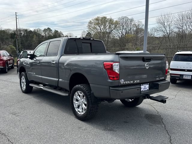 2017 Nissan Titan SL