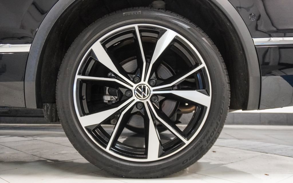 2022 Volkswagen Tiguan SEL R-Line