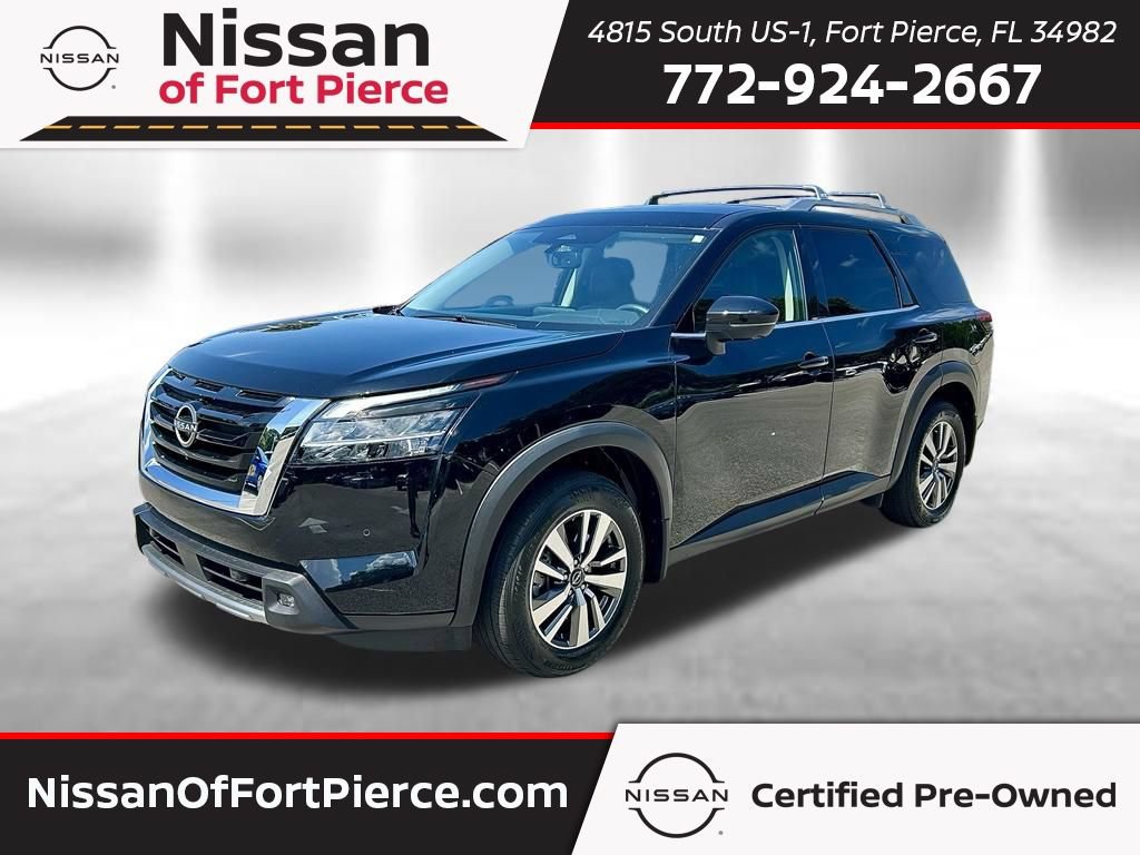 Certified 2022 Nissan Pathfinder SL w/ SL Black Package