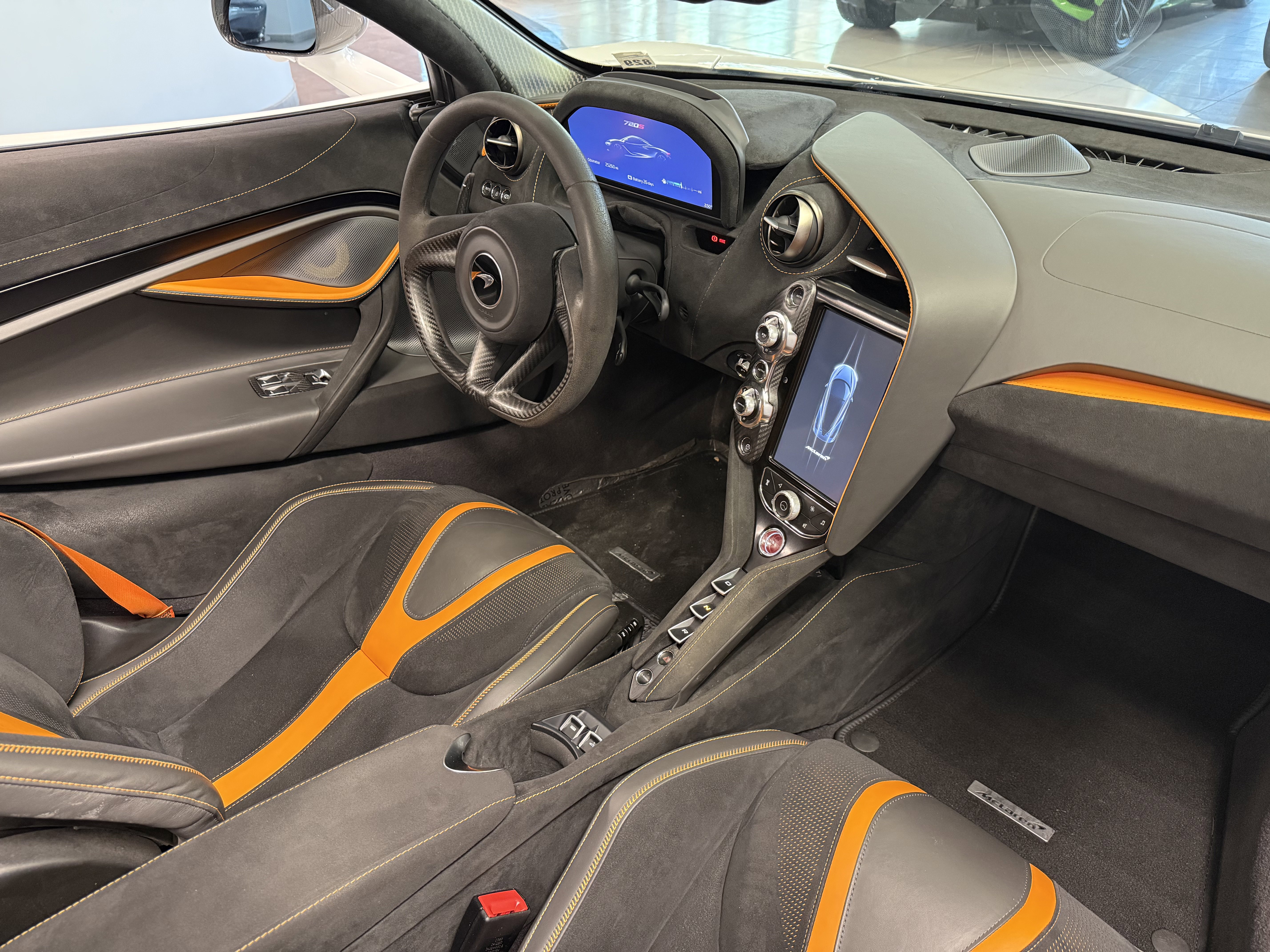 Used 2021 McLaren 720S Spider photo 20