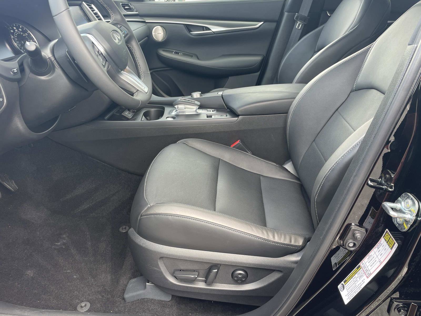 2025 INFINITI Qx50 Luxe