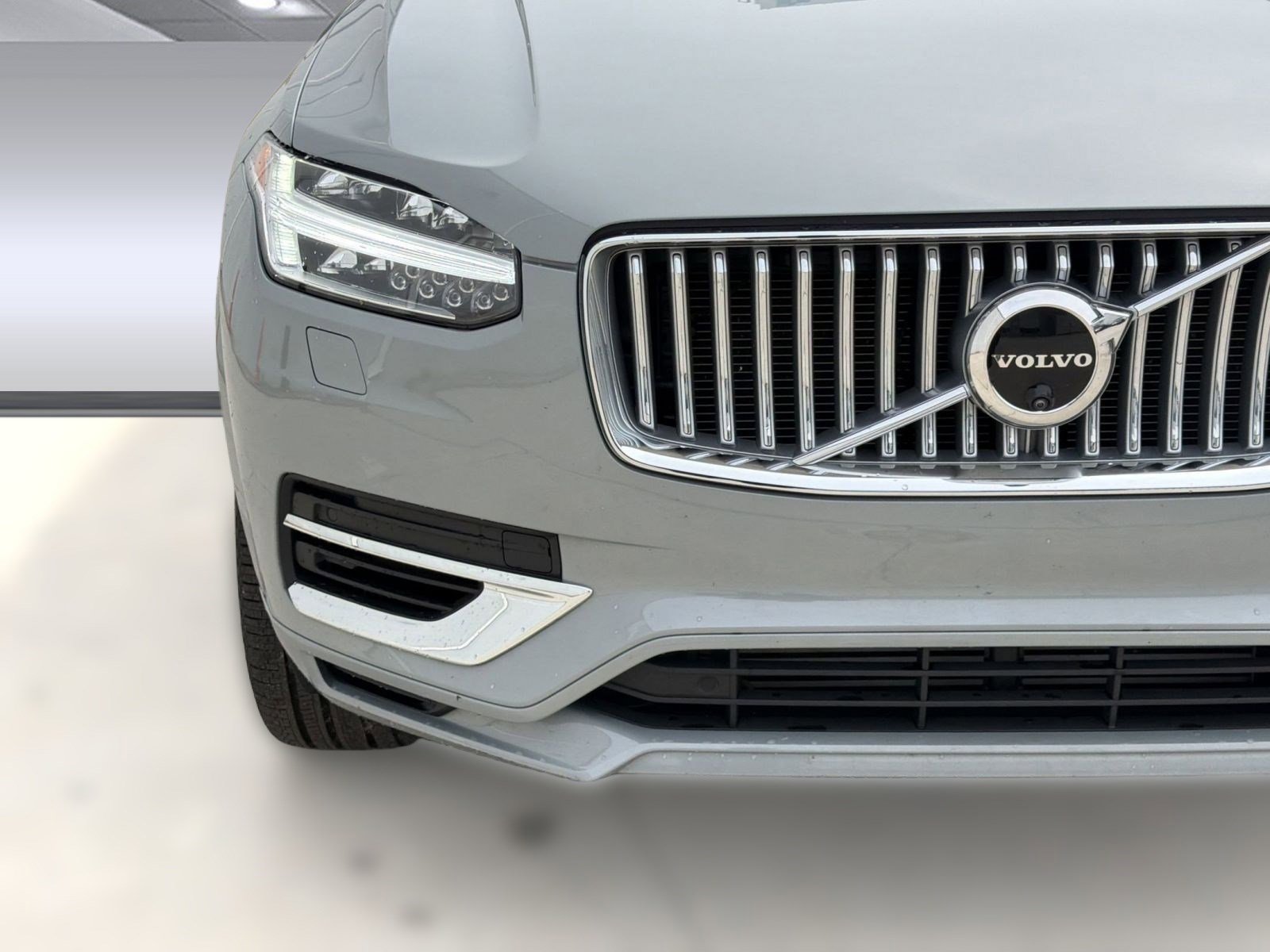 2024 Volvo Xc90 T8 Plus