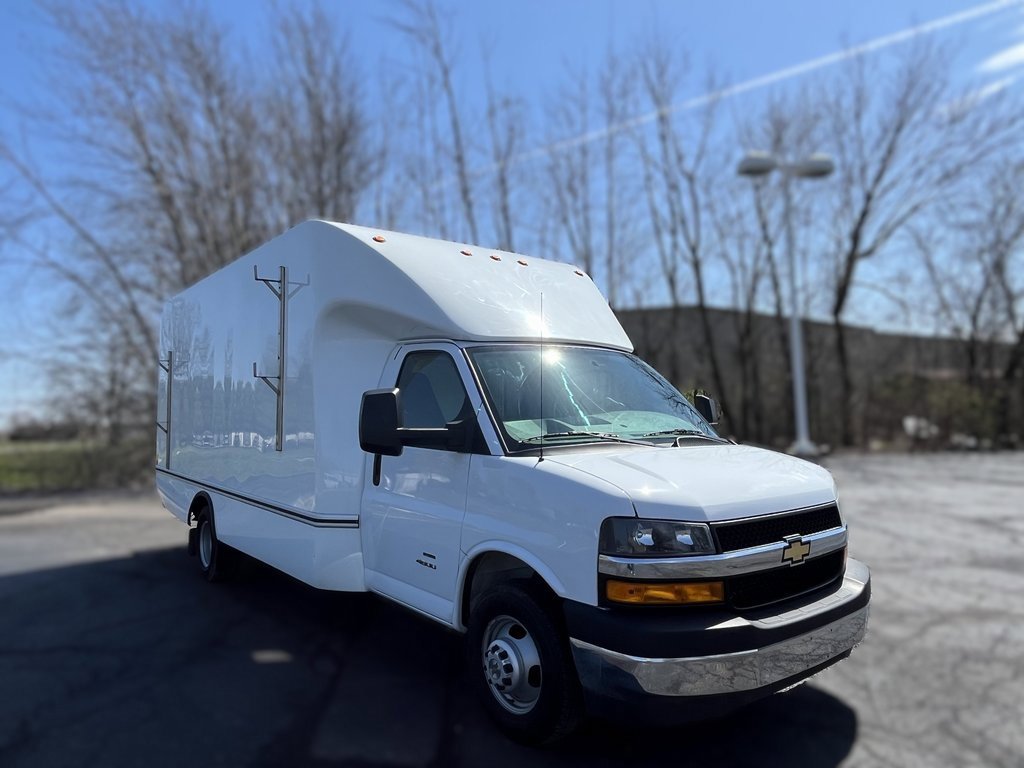 2021 Chevrolet Express 4500 Extended
