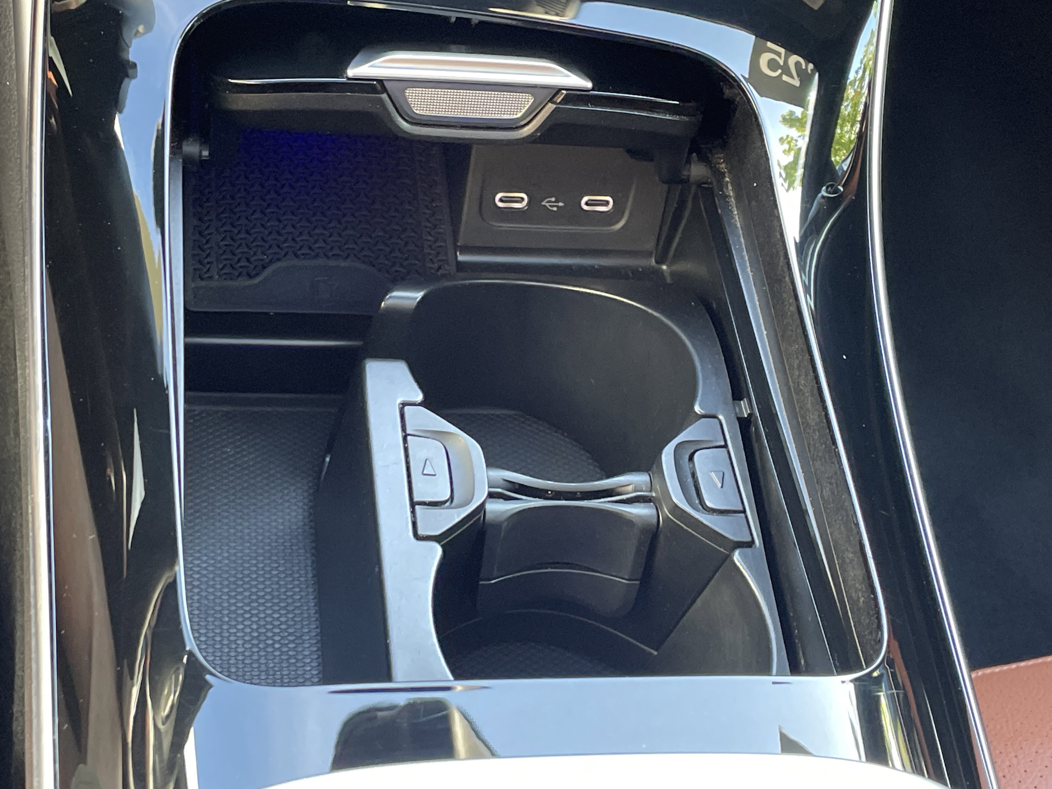 2025 Mercedes-Benz C 300 Sedan