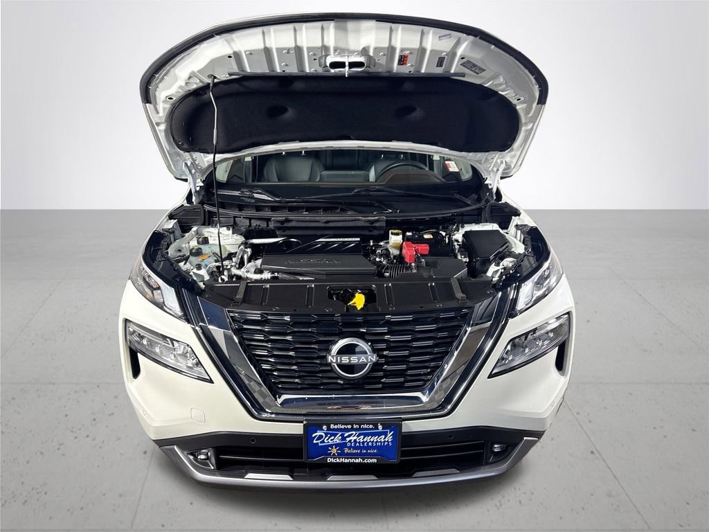 2022 Nissan Rogue SL