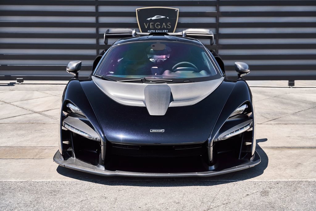 Used 2019 McLaren Senna photo 24