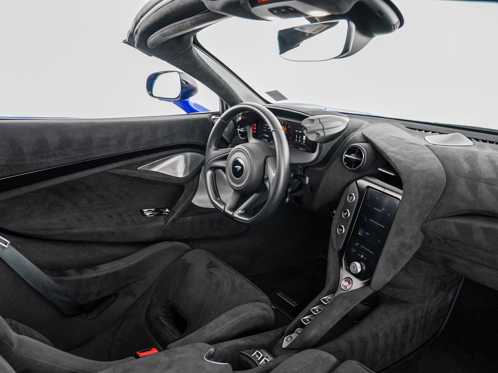 Used 2024 McLaren 750S Spider photo 30