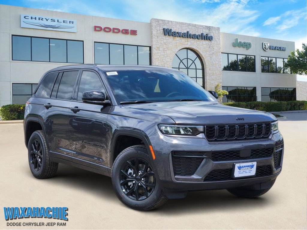 New 2026 Jeep Grand Cherokee Altitude