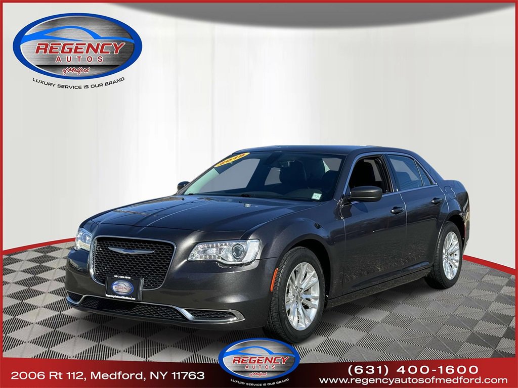 2018 Chrysler 300 Touring L