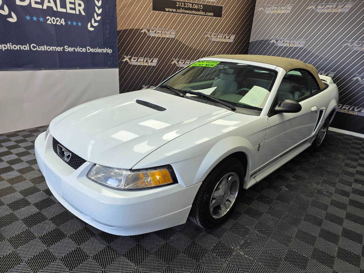 Used 2000 Ford Mustang Base 2dr Convertible