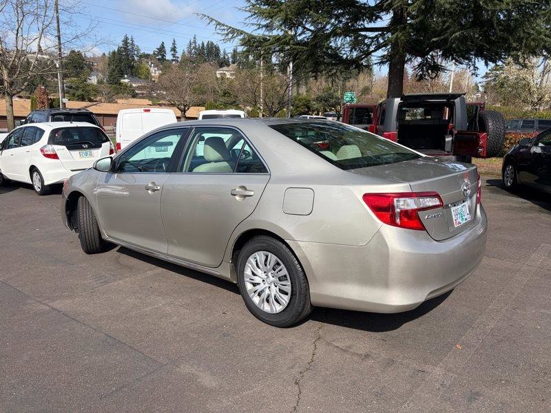 2014 Toyota Camry LE