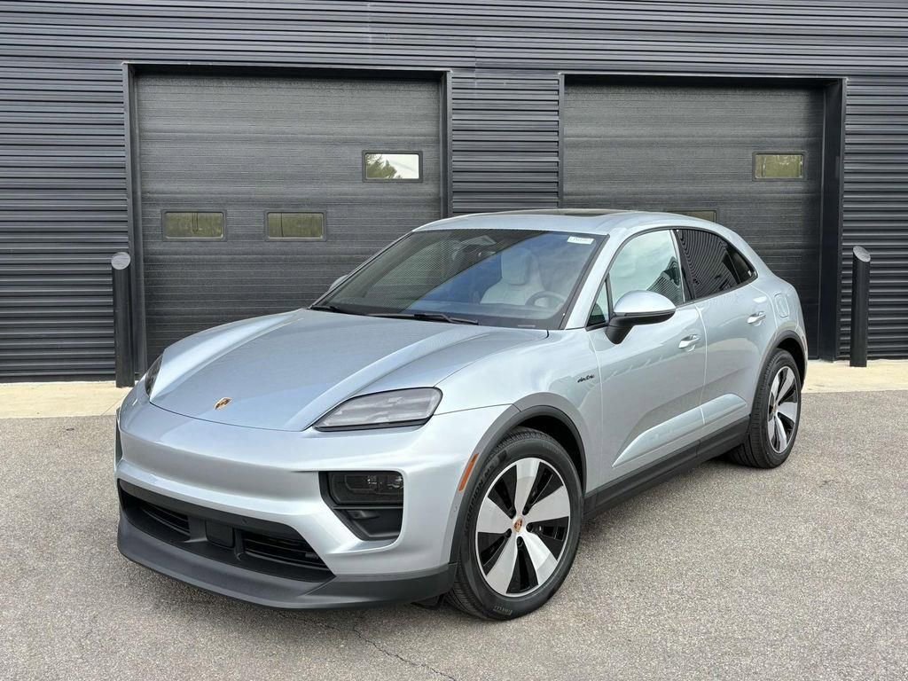 2025 Porsche Macan 4 Electric