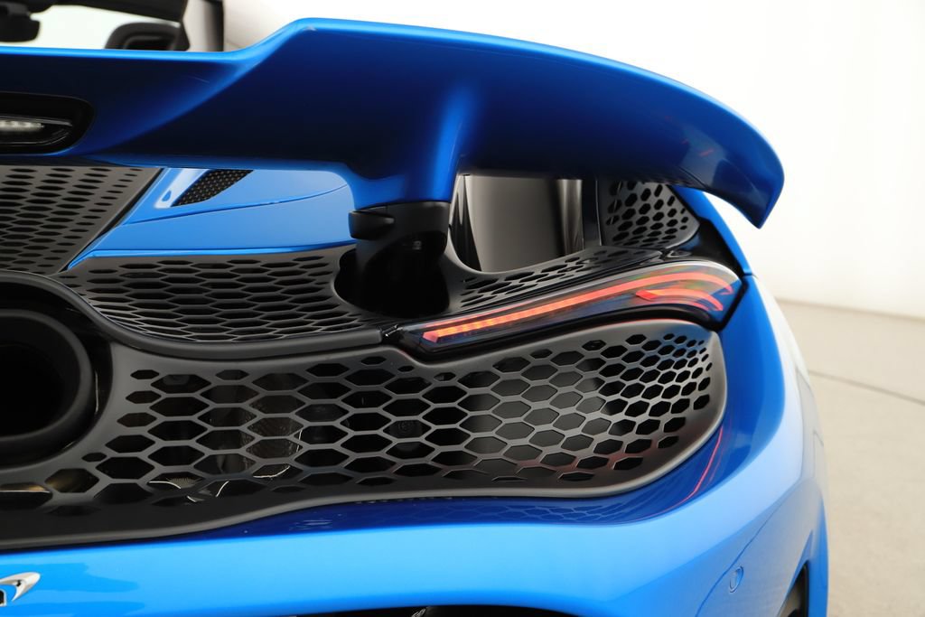 Used 2024 McLaren 750S Spider photo 39