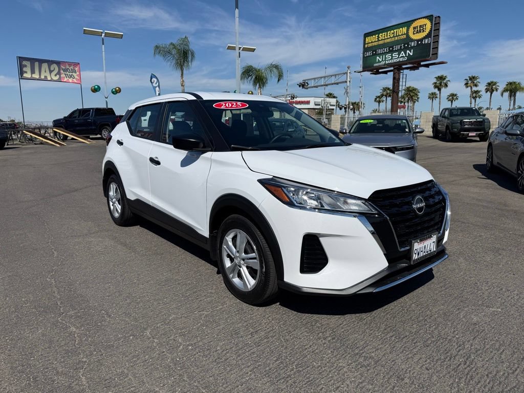 Certified 2025 Nissan Kicks Play S