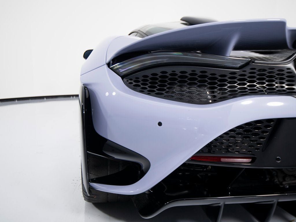 Used 2021 McLaren 765LT photo 46