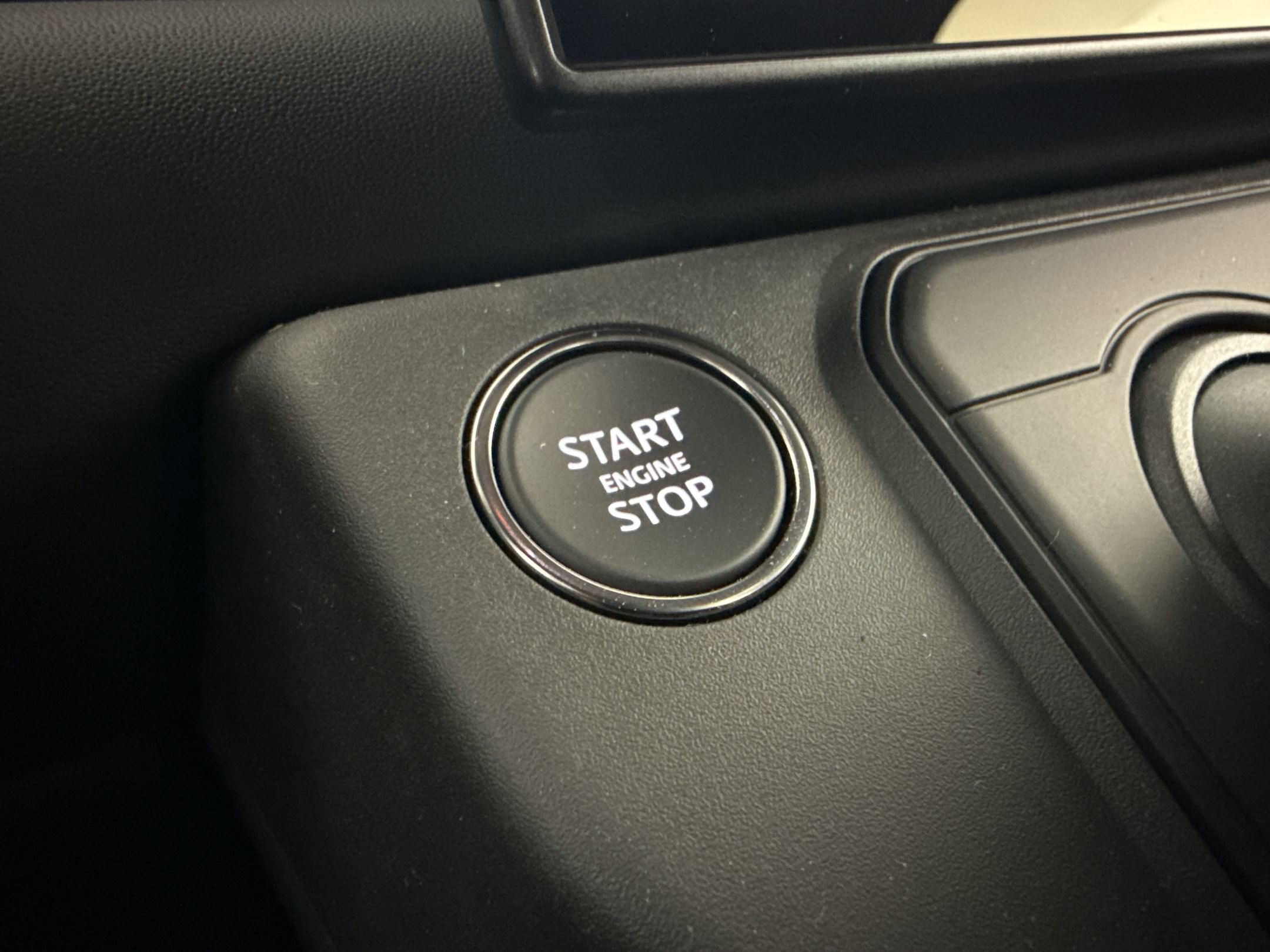 2026 Land Rover Defender 130 S