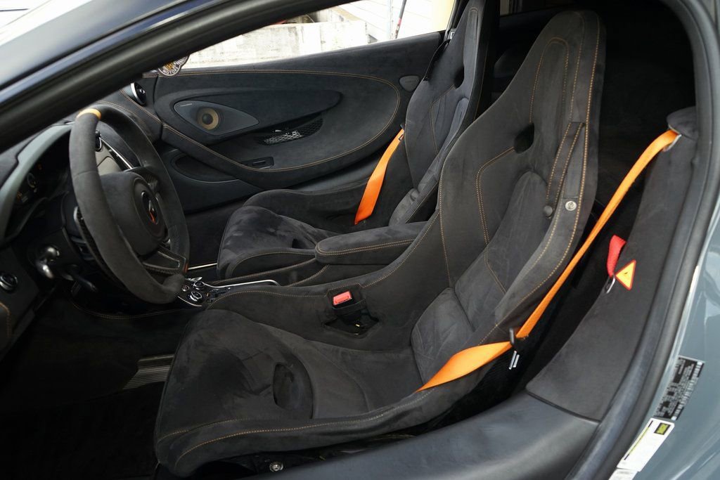 Used 2019 McLaren 600LT photo 21