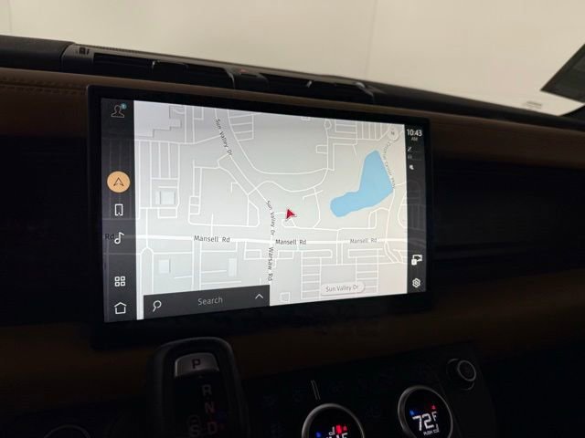 2024 Land Rover Defender 130 X-Dynamic SE