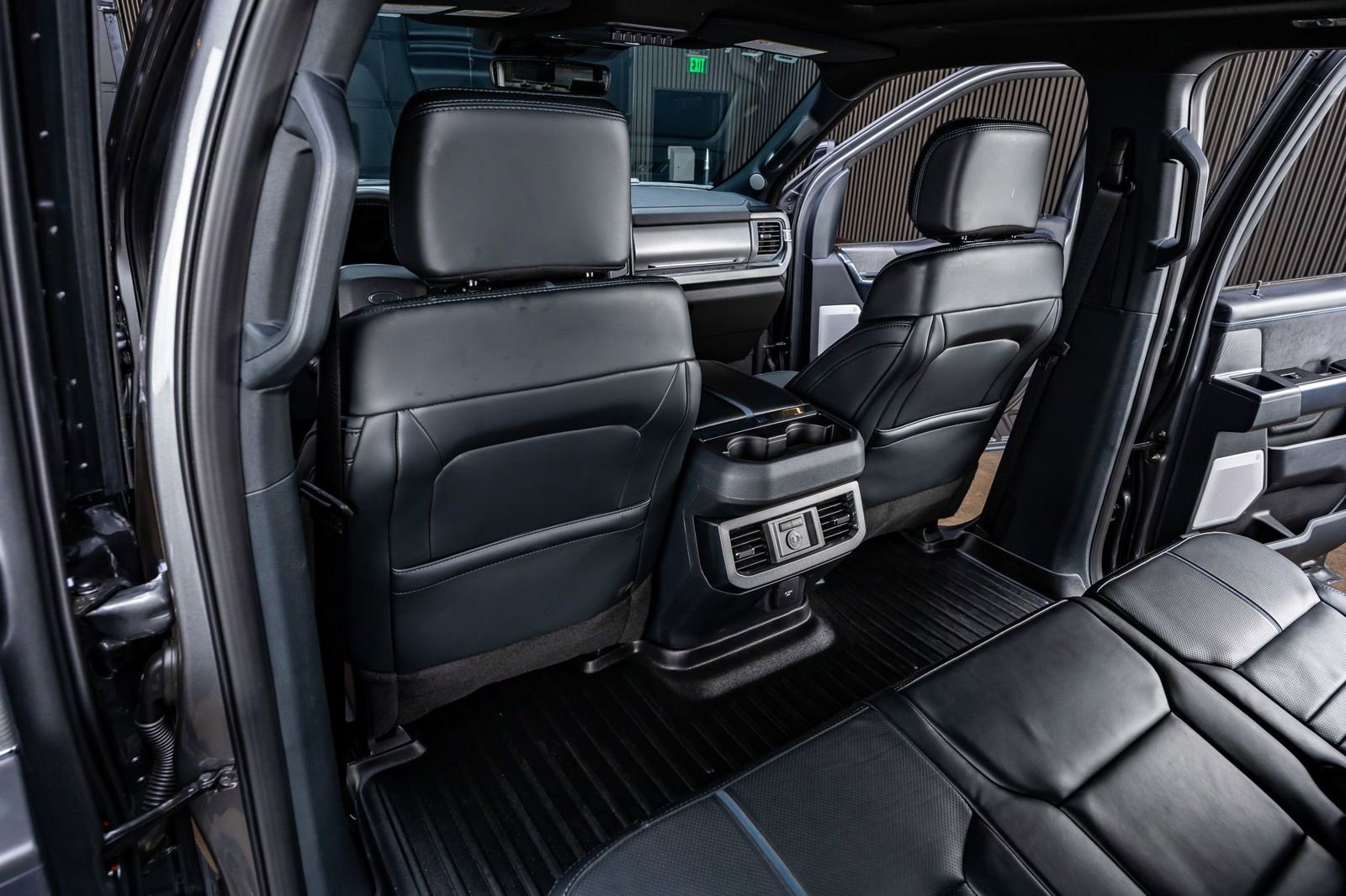 2025 Ford F250 Platinum