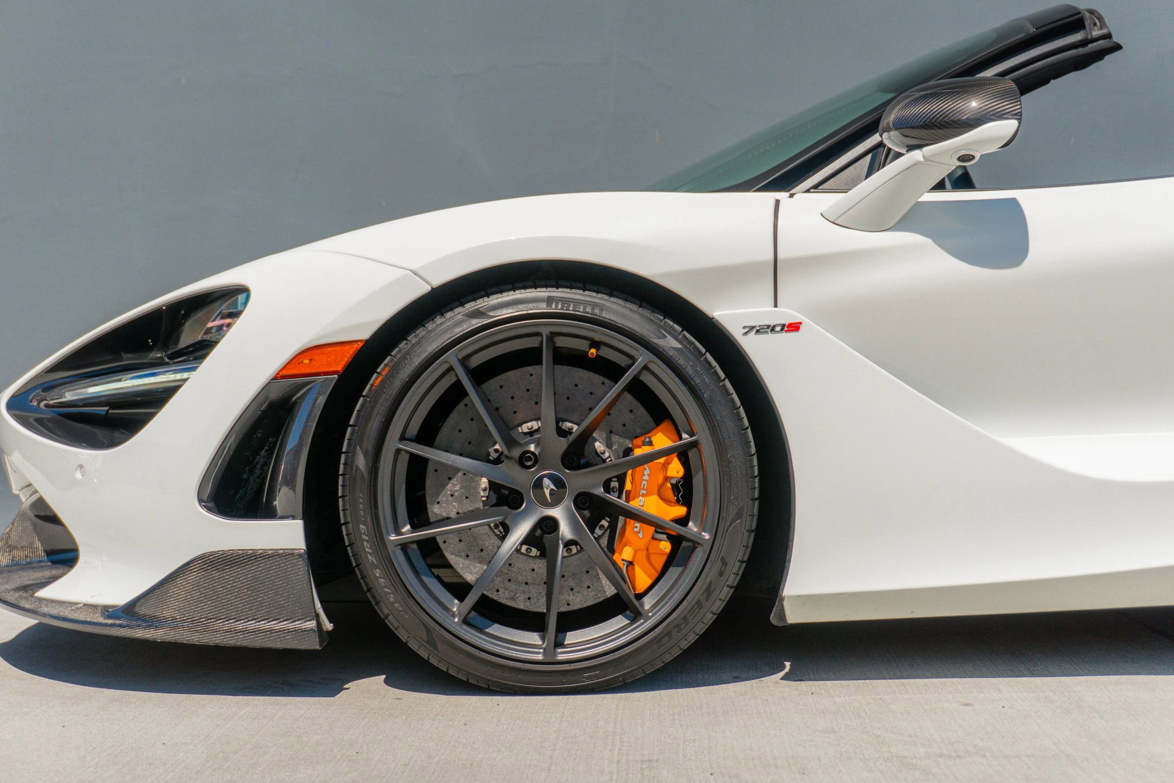 Used 2021 McLaren 720S Spider photo 47