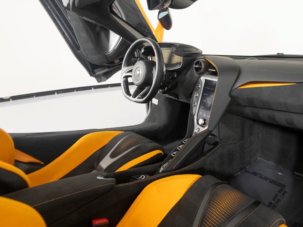 Used 2024 McLaren 750S Spider photo 29