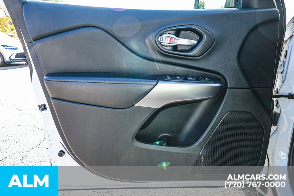 2021 Jeep Cherokee Latitude Lux