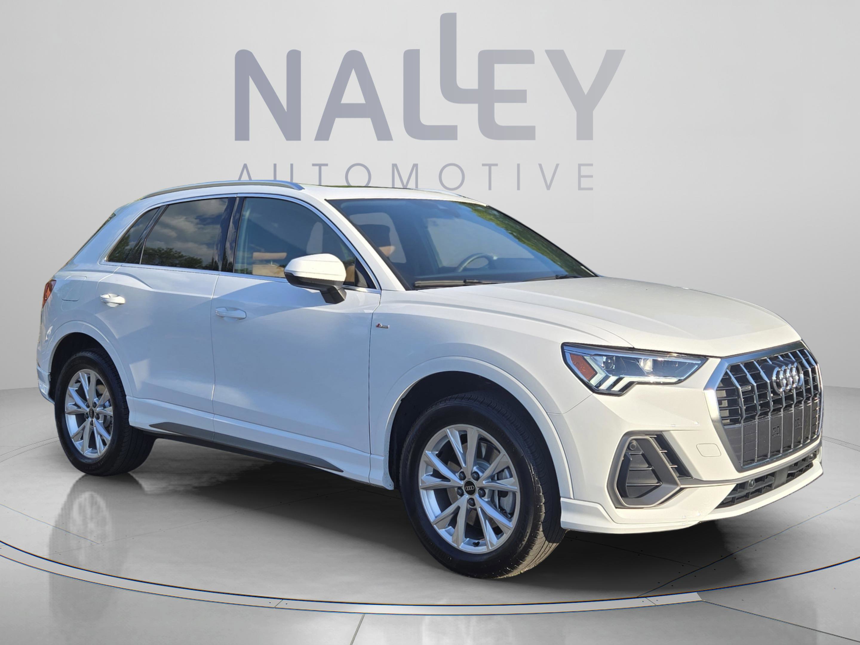 2025 Audi Q3 2.0T Premium