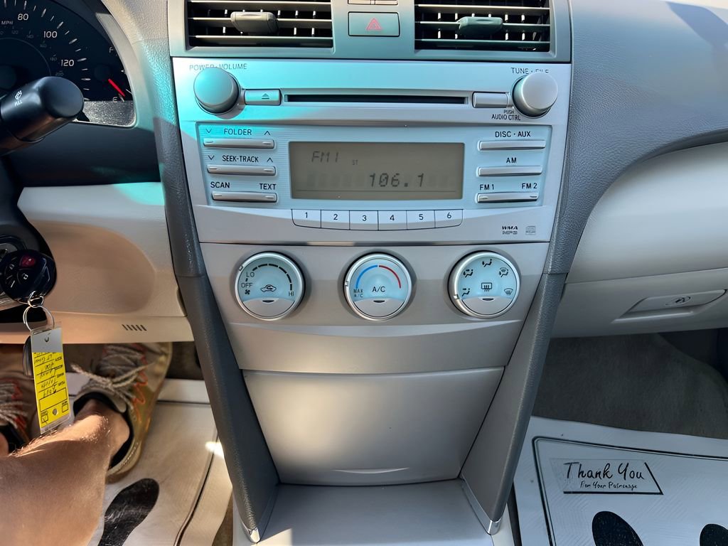 2009 Toyota Camry SE