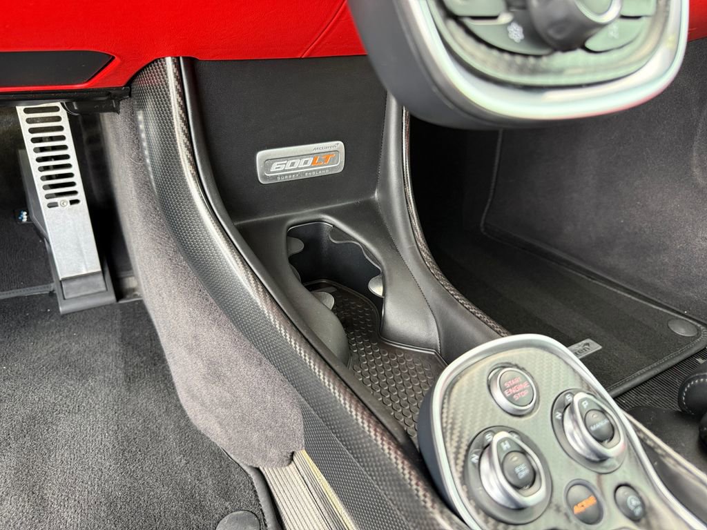 Used 2019 McLaren 600LT photo 19