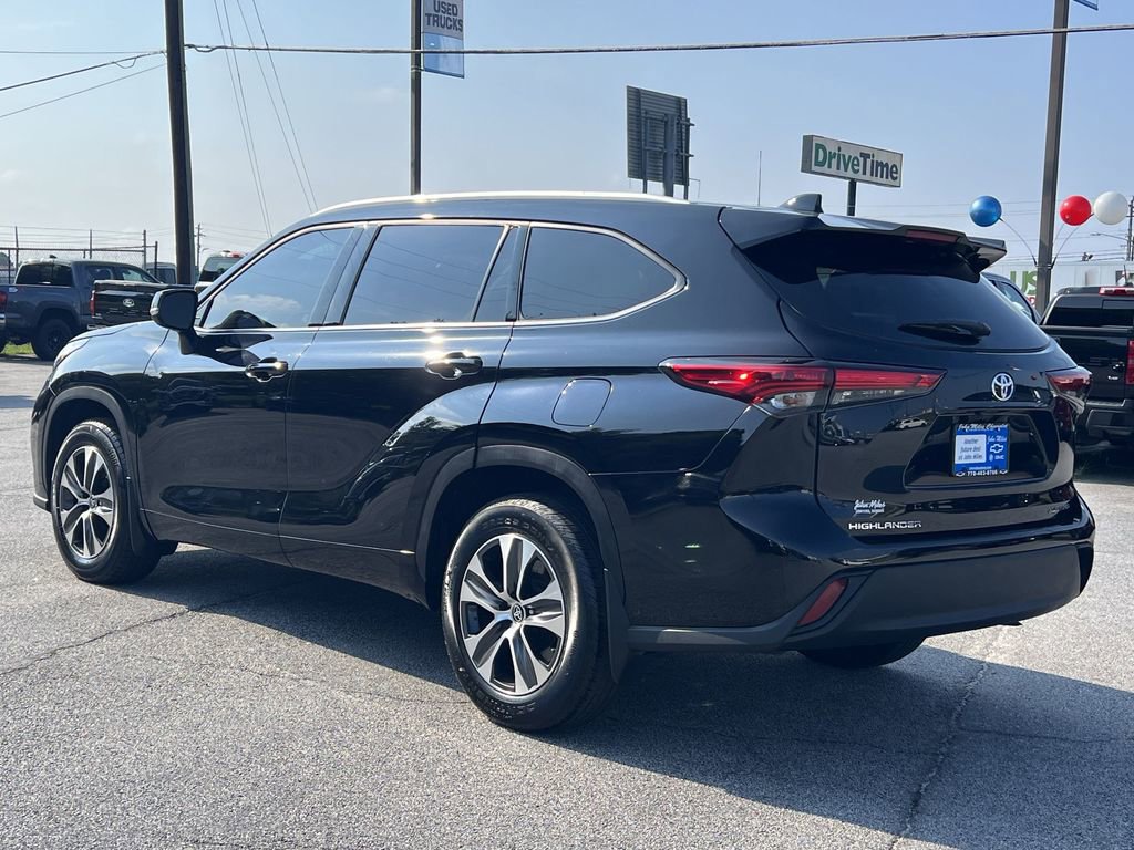 2022 Toyota Highlander XLE