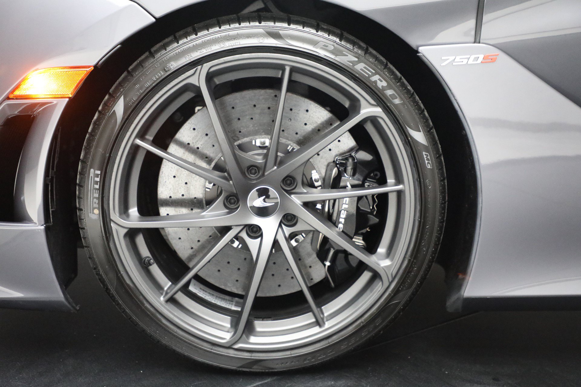 Used 2024 McLaren 750S Spider photo 36