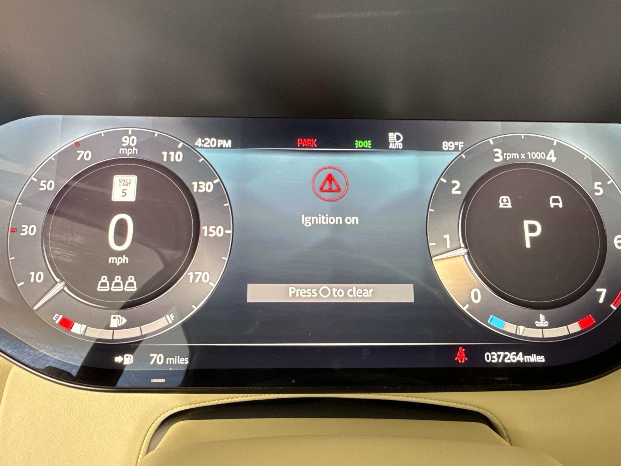 2023 Land Rover Range Rover SE