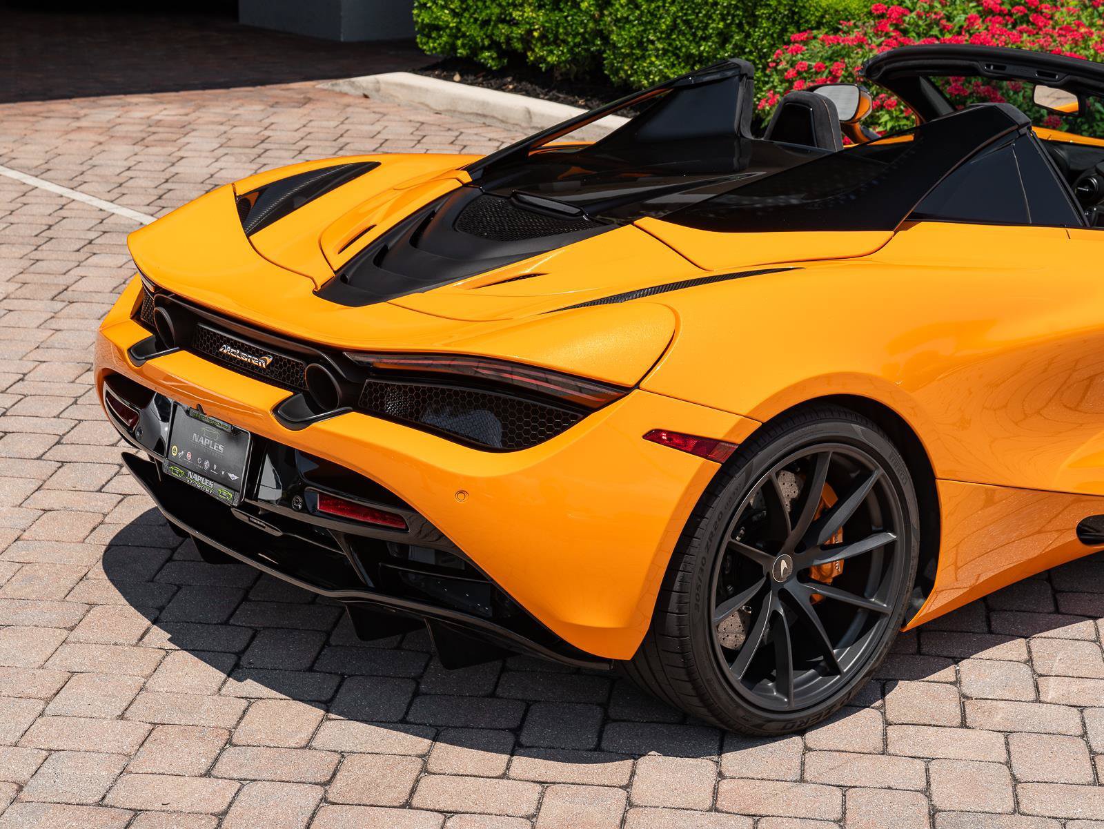 Used 2022 McLaren 720S Performance photo 57