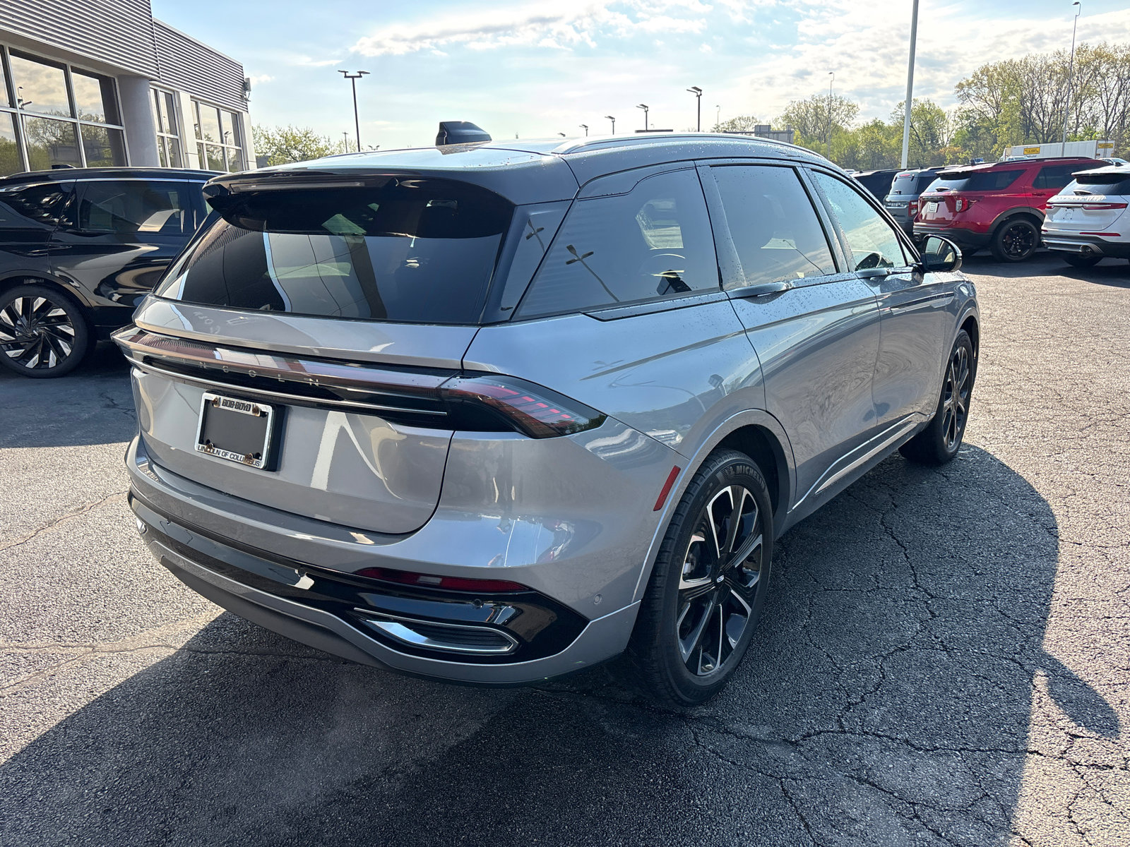 2024 Lincoln Nautilus Reserve