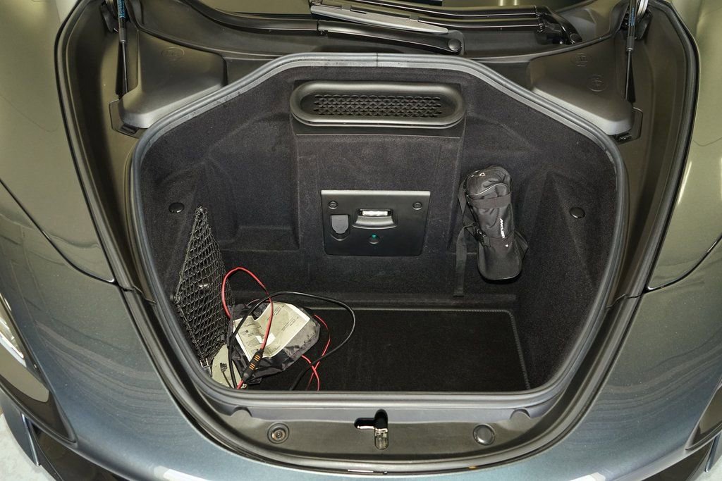 Used 2020 McLaren 720S Performance photo 37