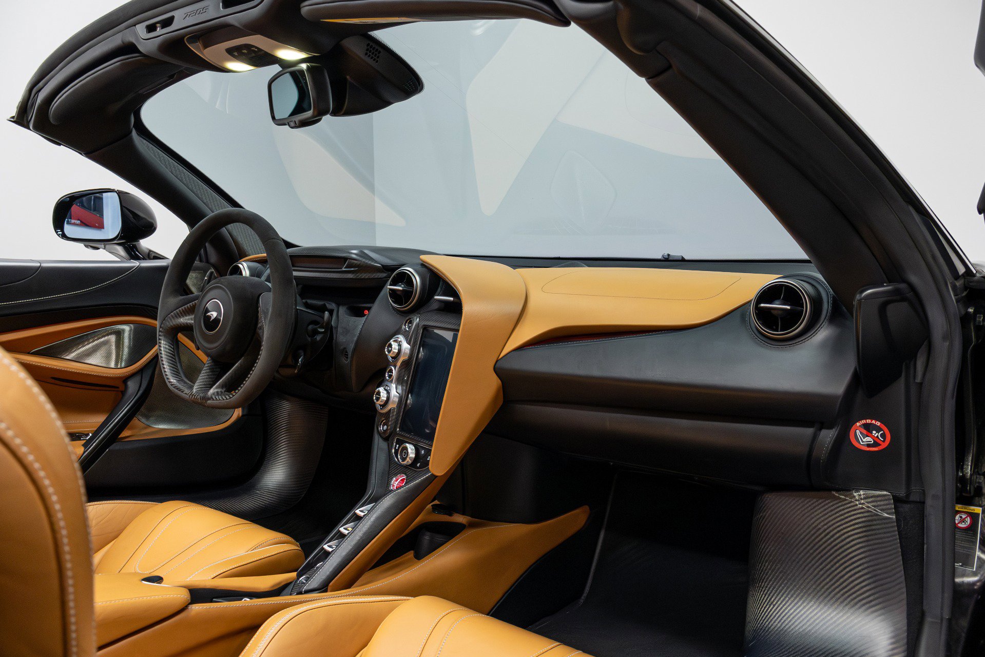 Used 2019 McLaren 720S Luxury photo 24