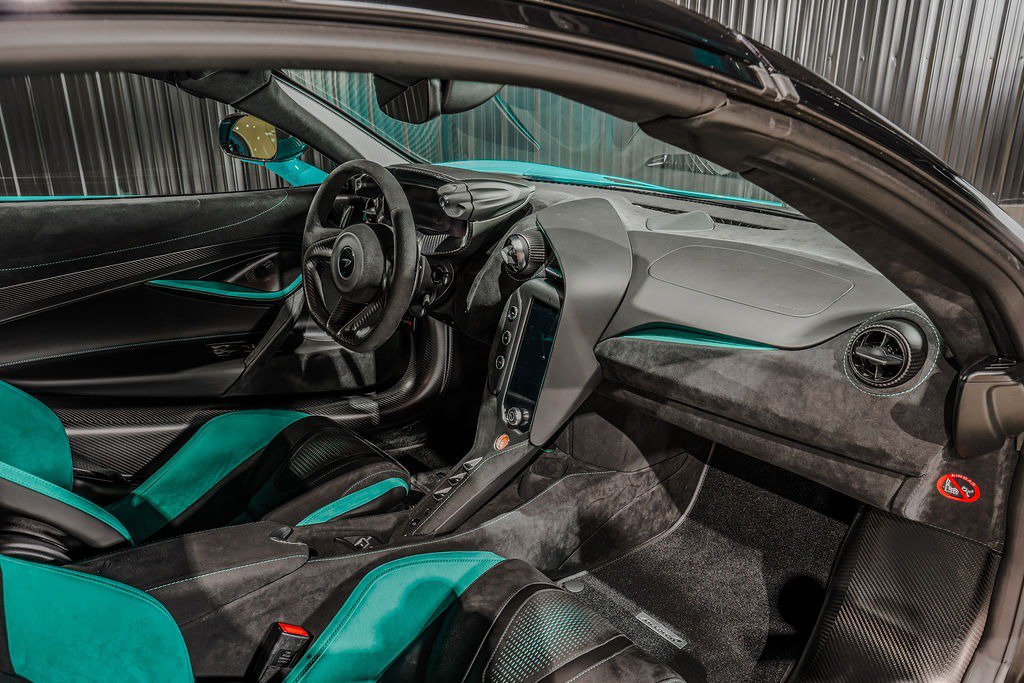 Used 2025 McLaren 750S Spider photo 46
